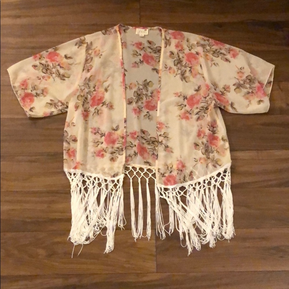 LA Hearts floral kimono